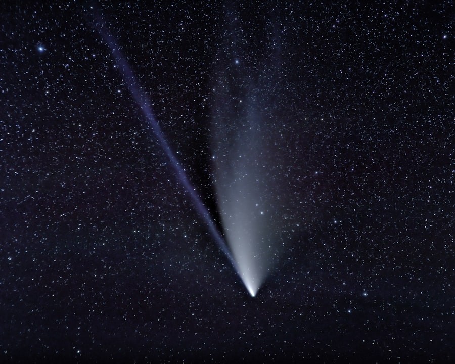 Photo comet activity