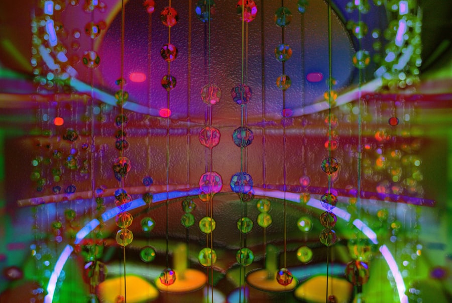 Photo test holographic principle