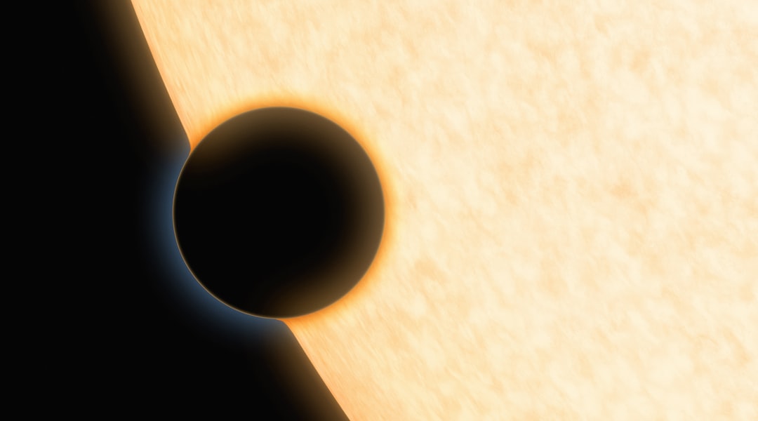 Photo black hole telescopes