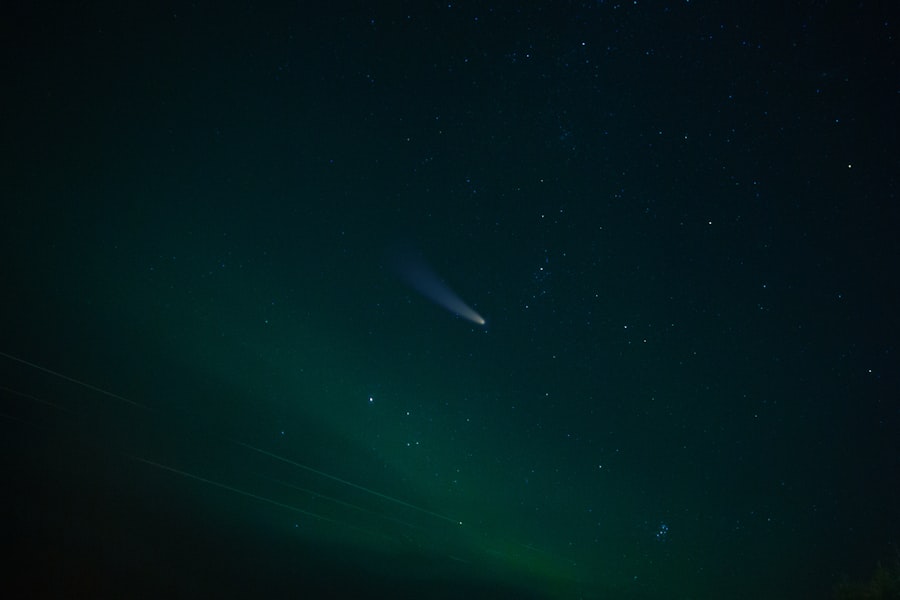 Photo comet injection