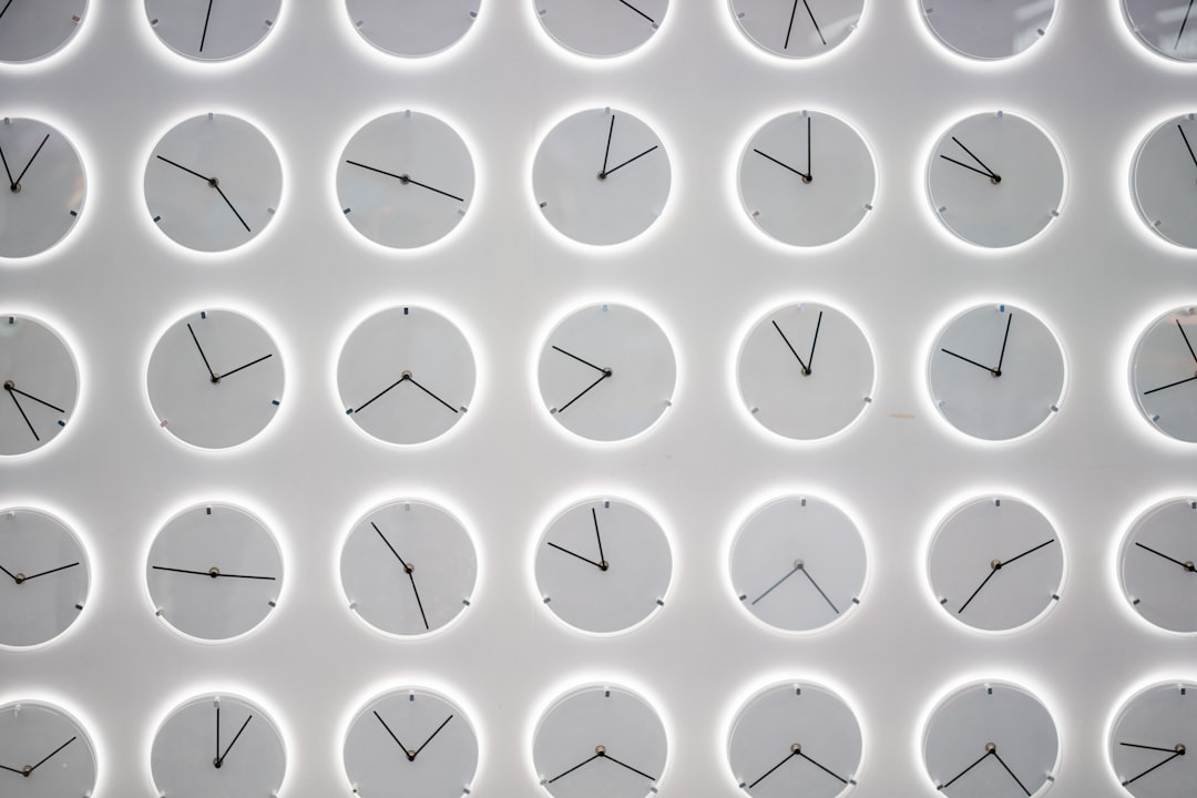Photo optical lattice clock