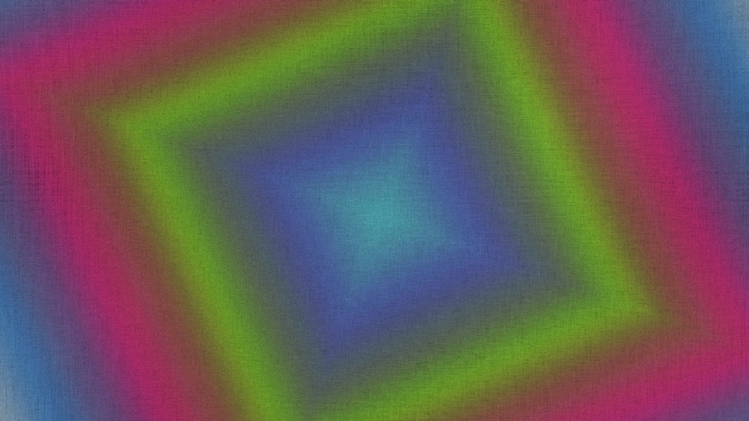 Photo causal dynamical triangulations