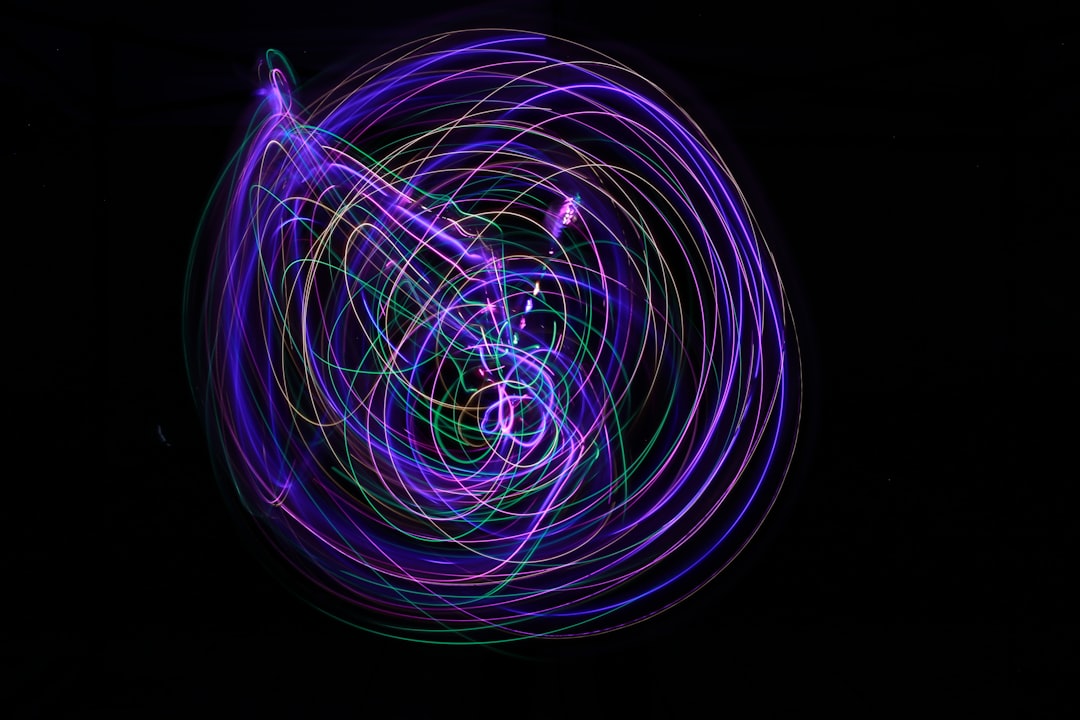 Photo quantum mechanics vs general relativity time
