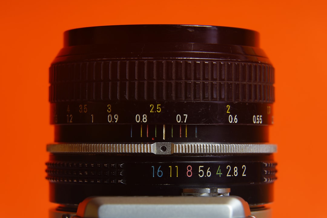 Photo lensing profiles
