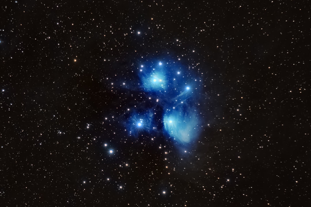 Photo neutron stars