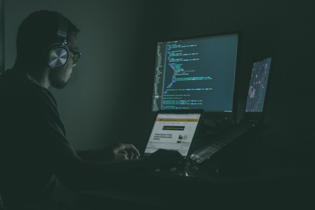 Photo dark web