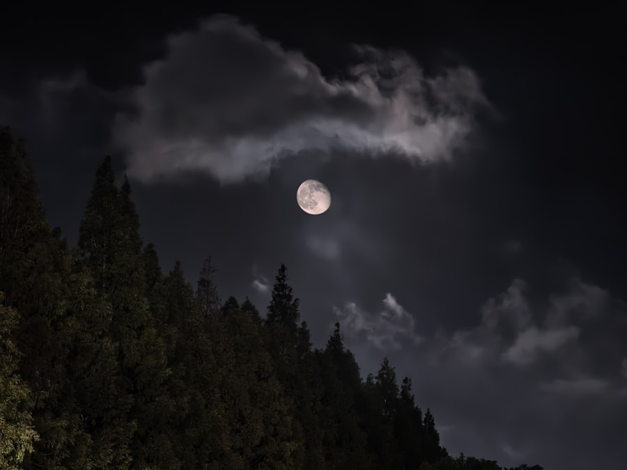 Photo astronomy mysteries